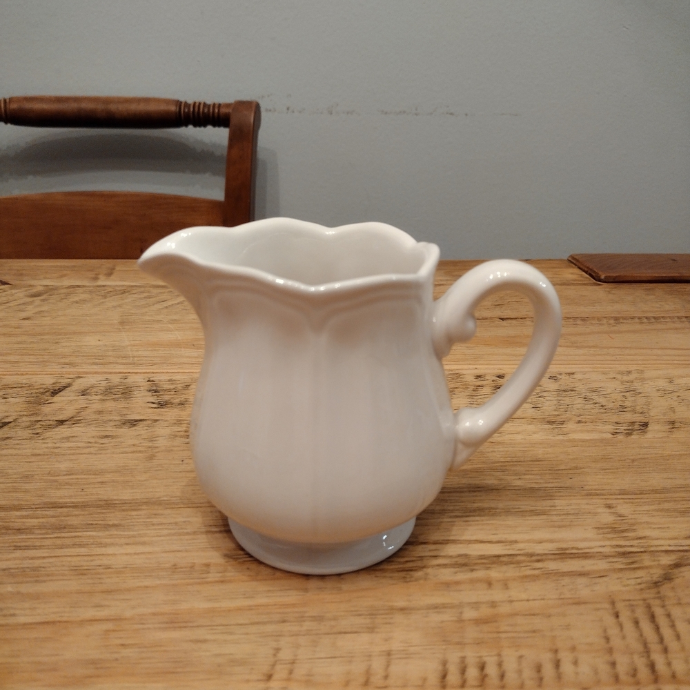 MCM Federalist Ironstone Creamer